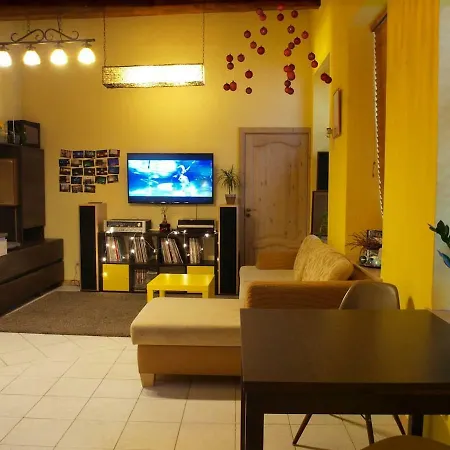 شقة Cozy Riverside